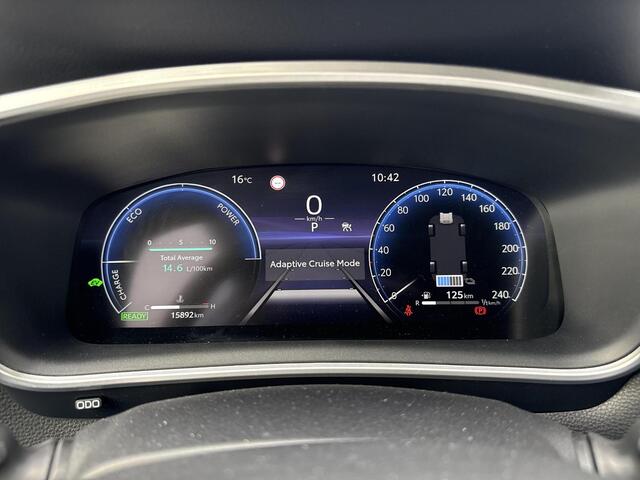 Toyota COROLLA Cross Hybrid 140 Dynamic **STOEL EN STUURWIELVERWARMING/ KEYLESS/ ADAPTIEVE CRUISE CONTROL/ 36 MAANDEN GARANTIE**