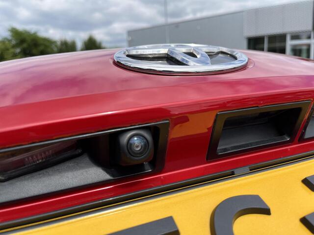 Toyota COROLLA Touring Sports Hybrid 200 GR Sport Plus | Navigatie | Apple CarPlay/Android auto | Achteruitrijcamera | Elektrische achterklep