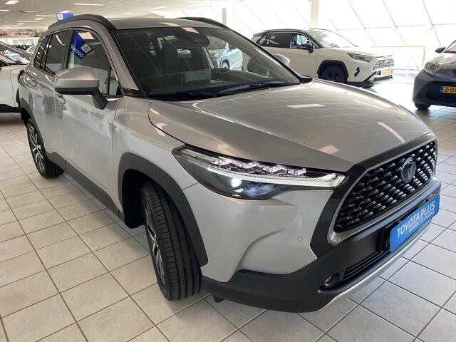 Toyota COROLLA Cross Hybrid 140 Style Limited Automaat 140pk