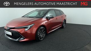 toyota-corolla-touring-sports-hybri