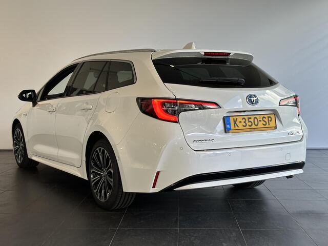 Toyota COROLLA Touring Sports 1.8 Hybrid Executive STOELVERWARMING | ACHTERUITRIJCAMERA | PARKEERSENSOREN VOOR-/ACHTER | BLIS