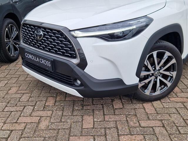 Toyota COROLLA Cross Hybrid 140 Style