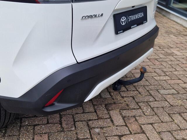 Toyota COROLLA Cross Hybrid 140 Style