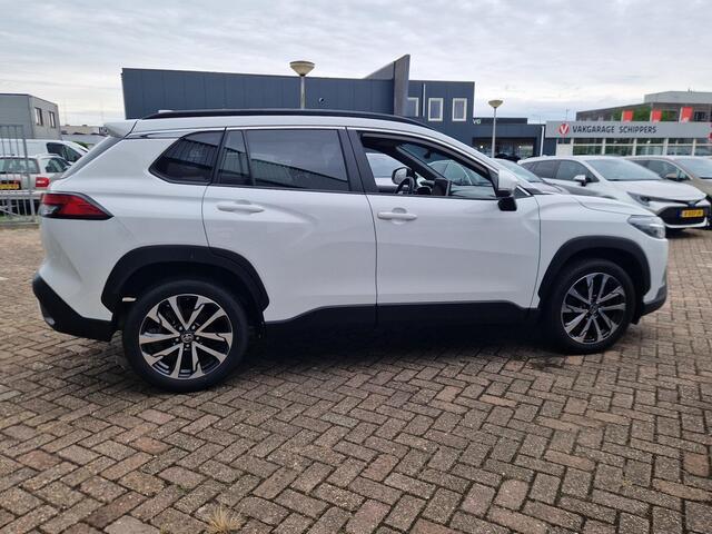 Toyota COROLLA Cross Hybrid 140 Style