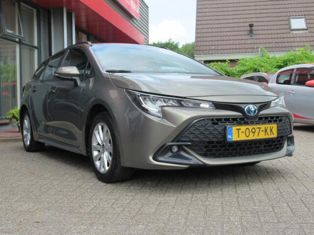 Toyota COROLLA Touring Sports Hybrid 140 Active | Clima-Airco | Android Auto | Parkeercamera | Incl. BOVAG Garantie | Trekhaak | Virtual Cockpit |