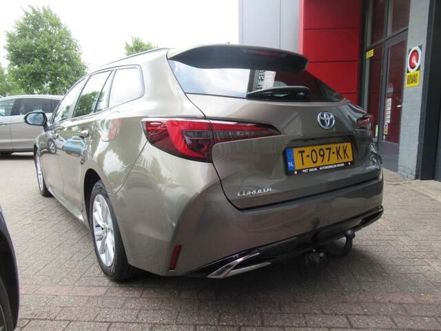 Toyota COROLLA Touring Sports Hybrid 140 Active | Clima-Airco | Android Auto | Parkeercamera | Incl. BOVAG Garantie | Trekhaak | Virtual Cockpit |