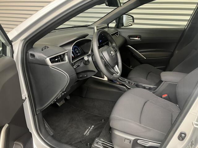 Toyota COROLLA Cross Hybrid STYLE COMF/EL A KLEP/DODE HOEK/PDC V+A/LED/ENZ