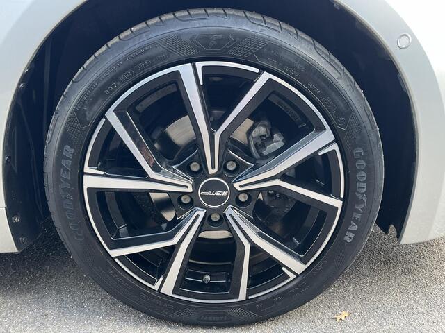 Toyota COROLLA Touring Sports 1.8 Hybrid Dynamic Limited Navigatie Apple CarPlay/Android Auto, achteruitrij camera, adaptieve cruise control!