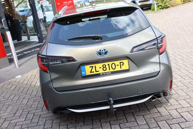 Toyota COROLLA Touring Sports 2.0 Hybrid First Edition