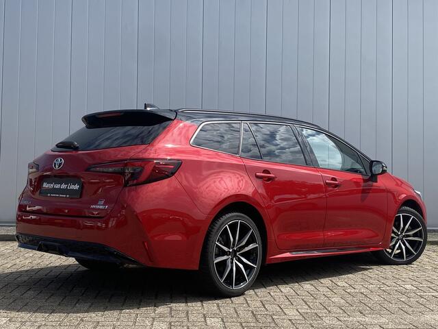 Toyota COROLLA Touring Sports Hybrid 200 GR Sport Plus Headup PDC Dodehoek Dectie Navi Carplay