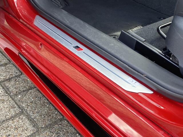 Toyota COROLLA Touring Sports Hybrid 200 GR Sport Plus Headup PDC Dodehoek Dectie Navi Carplay