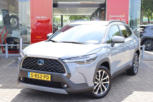 Toyota COROLLA Cross Hybrid 200 Style, Trekhaak, Sensoren, Navi, Apple Carplay/Android Auto!