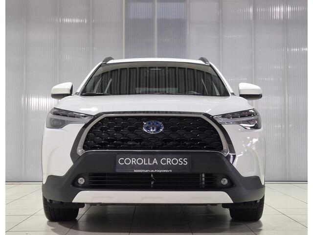 Toyota COROLLA Cross Hybrid 200 Dynamic Adaptieve cruise control, navigatie Apple CarPlay/Android Auto, draadloze telefoonlader, keyless, Elektrische achterklep