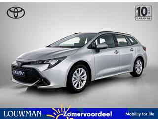 toyota-corolla-touring-sports-hybri