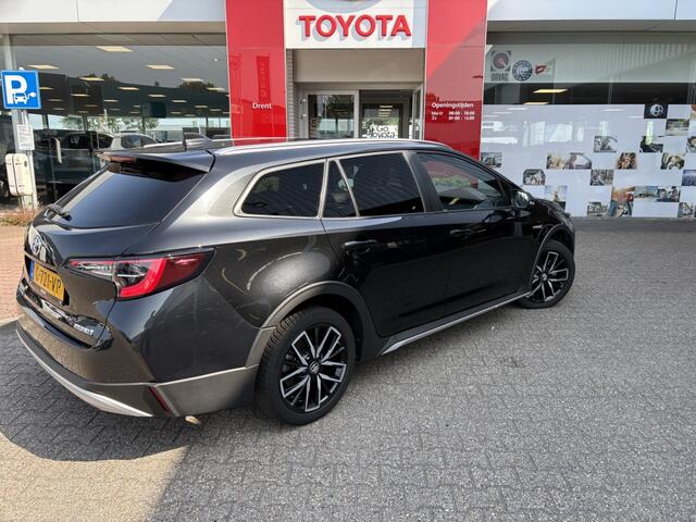 Toyota COROLLA 1.8 Hybrid Trek | Navi | Adaptive Cruise Control | El. achterkle