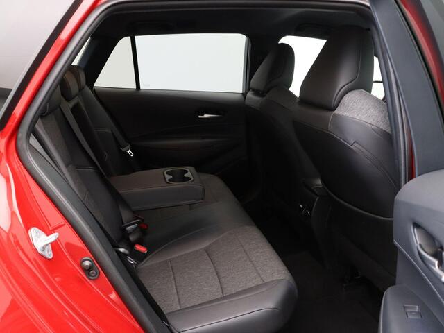 Toyota COROLLA Touring Sports 1.8 Hybrid Business Plus