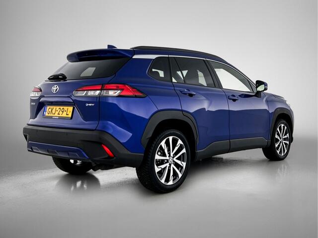 Toyota COROLLA Cross Hybrid 140 Style | Navigatie | Parkeersensoren |
