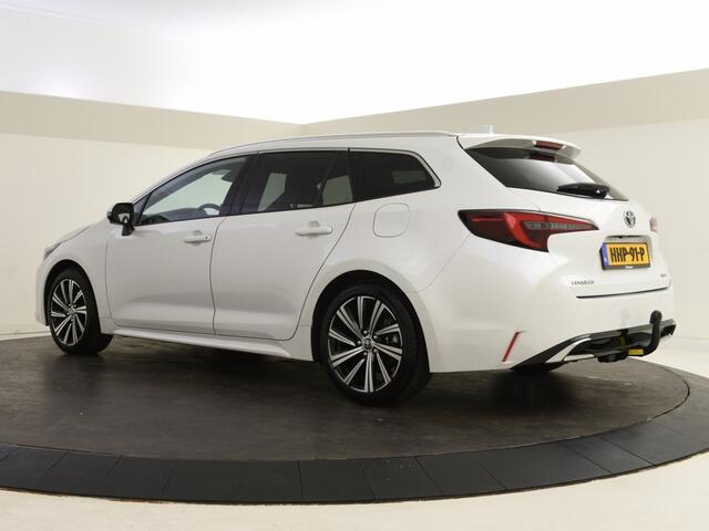Toyota COROLLA Hybrid 140 Style Edition | Trekhaak | Parkeersensoren V+A