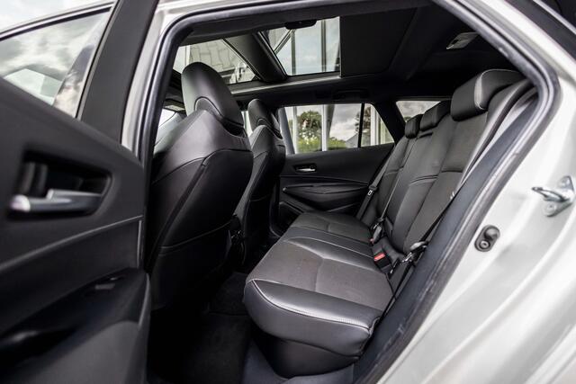 Toyota COROLLA Touring Sports 2.0 Hybrid Premium | Pano | JBL | ACC