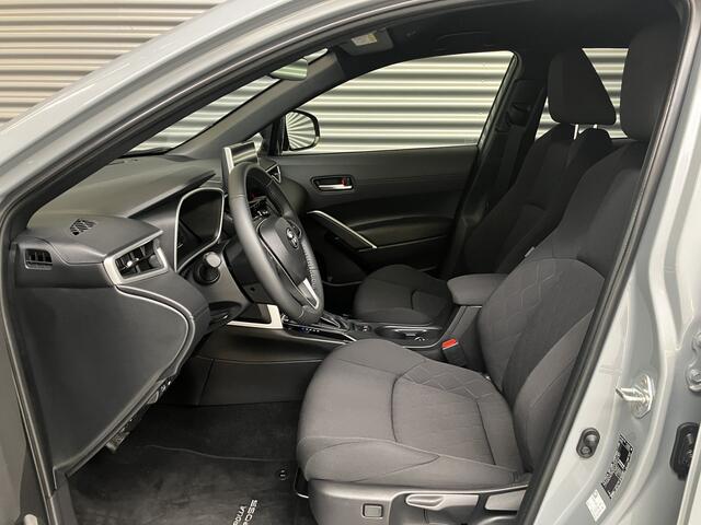 Toyota COROLLA Cross Hybrid 140 STYLE/PDC/CAM/DODE HOEK/EL A KLEP/LED V+A/ENZ