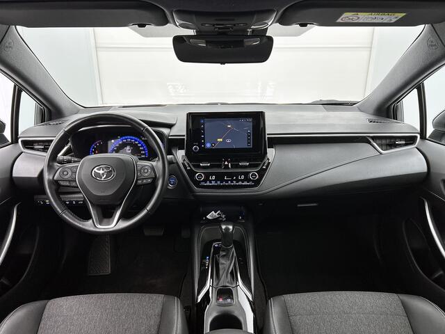 Toyota COROLLA Touring Sports 1.8 Hybrid Dynamic Bi-Tone | Stoelverwarming | Elektrische achterklep | Navigatie | Apple CarPlay/Android Auto |
