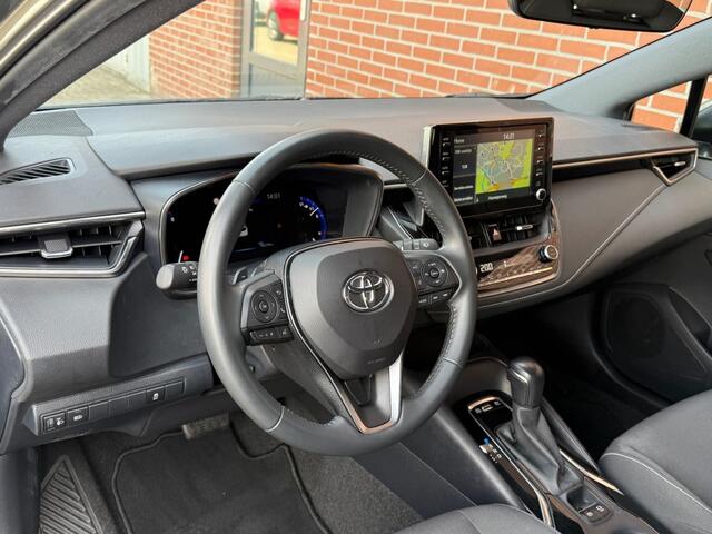 Toyota COROLLA 2.0 HYBRID DYNAMIC NAVI CLIMA ADAP-CRUISE CAMERA