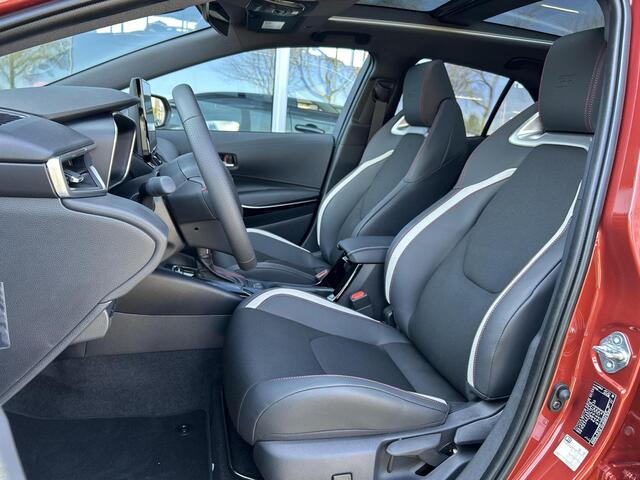 Toyota COROLLA Hybrid 140 GR Sport **PLUS PACK/ METAL OXIDE/ NIEUWE AUTO**