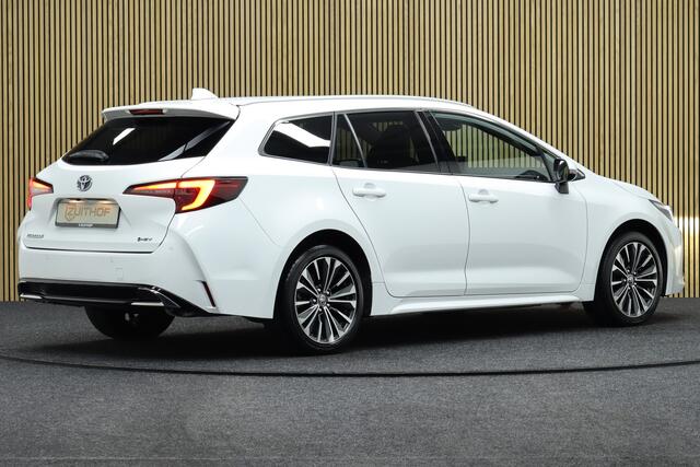 Toyota COROLLA Touring Sports Hybrid 140 Dynamic | Elek. Achterklep | Parkeerhulp | Adaptive-cruise | Camera | Apple Carplay & Android Auto | Navigatie | Clima | Keyless | Stoelverwarming