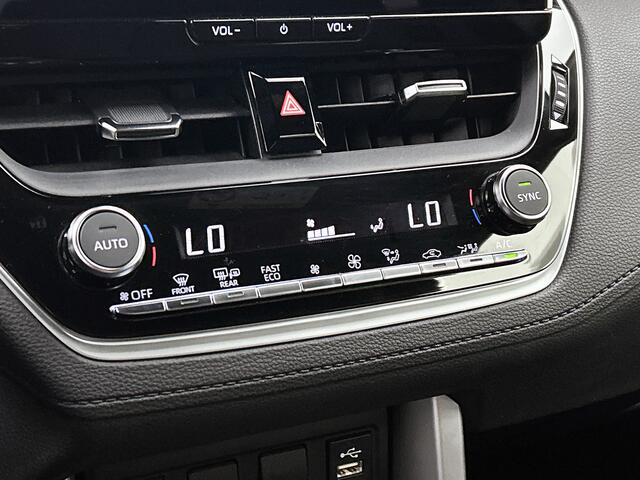 Toyota COROLLA Cross Hybrid 140 Dynamic | elektrische achterklepbediening | Apple Carplay/Android Auto |