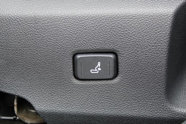 Toyota COROLLA Touring Sports 1.8 Hybrid Active Plus | Rijklaar | Camera | Stoel-/Stuurverw. | Adaptive cruise | Apple/Android | Clima | LED | Dealer onderhouden