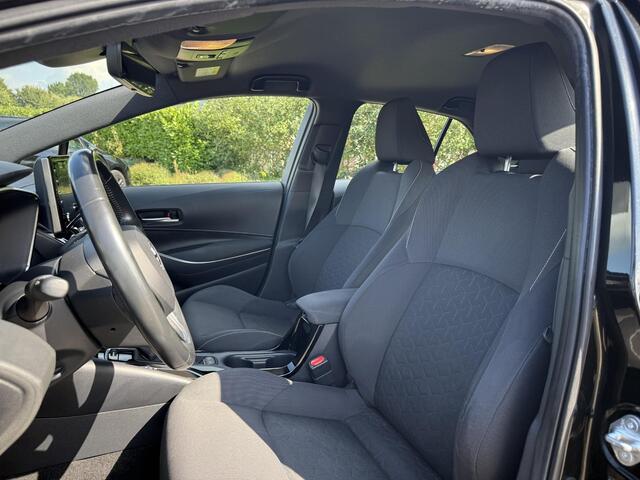 Toyota COROLLA 1.8 Hybrid Active Avus racing velgen | Afn. Trekhaak | Camera | ACC