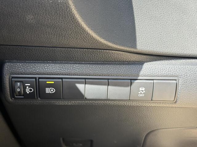 Toyota COROLLA 1.8 Hybrid Active Avus racing velgen | Afn. Trekhaak | Camera | ACC