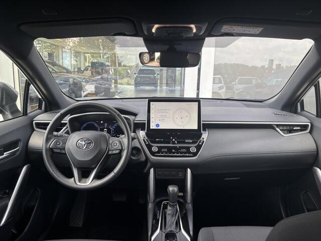 Toyota COROLLA Cross Hybrid 140 Style | All season banden | Navigatie | Apple Carplay/Android auto | 1ste eigenaar | Toyota garantie tot 2034!