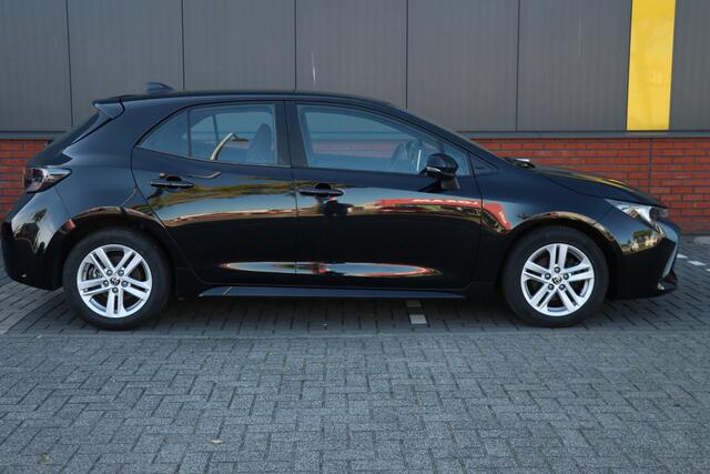 Toyota COROLLA 1.8 Hybrid Business Automaat |