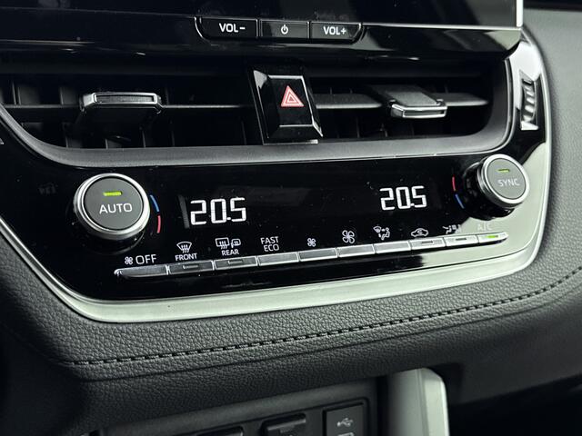 Toyota COROLLA Cross Hybrid 140 Style + Premium Pack I DEMO | Stoel en stuurwiel verwarmd | Climate Control | Cruise Control Adaptief | LM velgen |