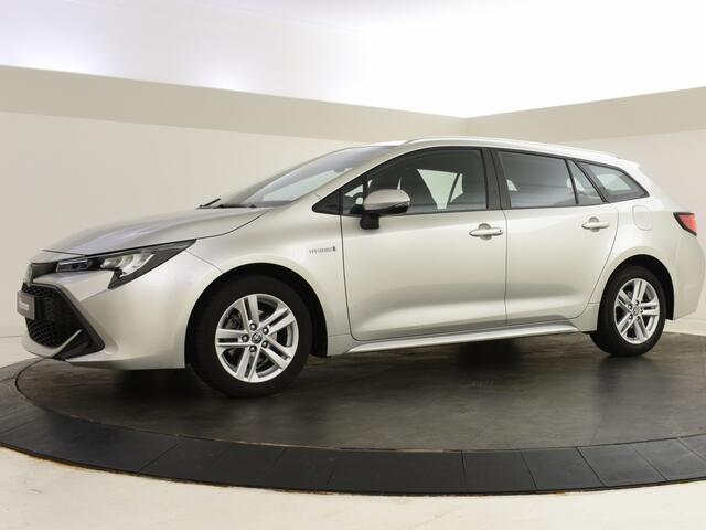 Toyota COROLLA 1.8 Hybrid Business | Camera | Apple & Android Carplay