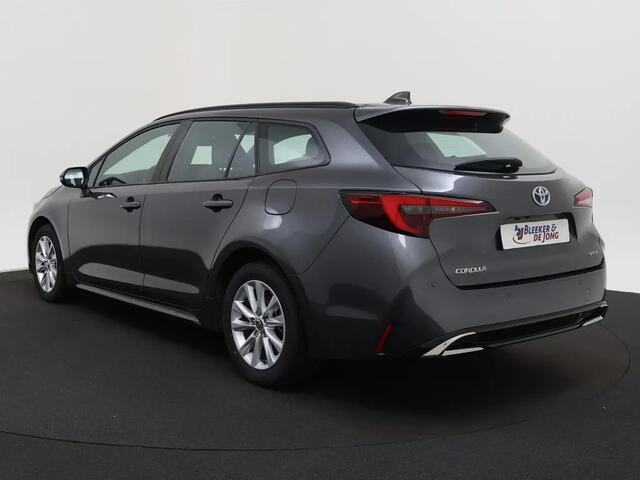 Toyota COROLLA Touring Sports Hybrid 140 Active 02-2025 15.861 KM