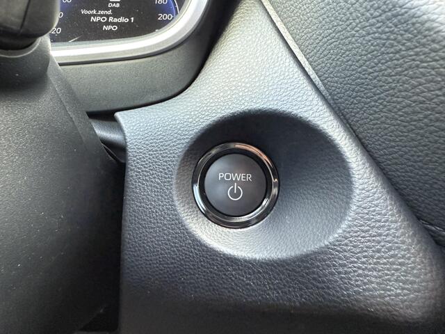 Toyota COROLLA Hybrid 140 Style | Stoel/stuurverw. | Elektr Achterklep | BlindS