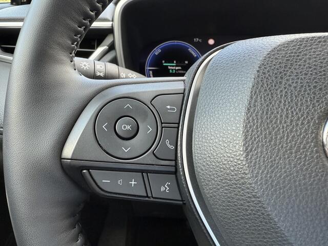 Toyota COROLLA Hybrid 140 Style | Stoel/stuurverw. | Elektr Achterklep | BlindS