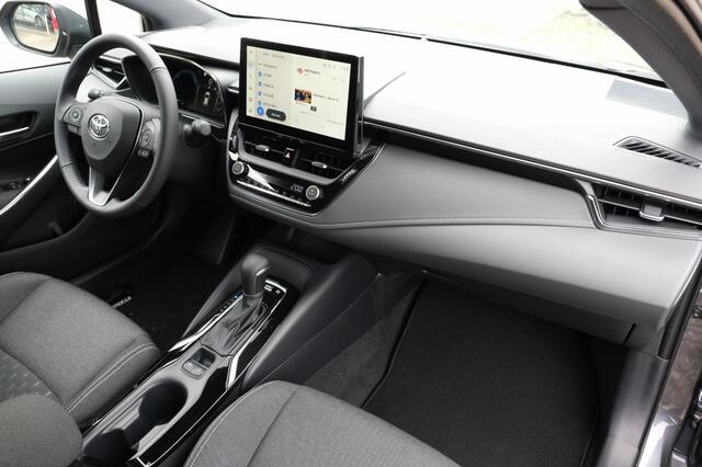 Toyota COROLLA 1.8 Hybrid Active Automaat | Apple Carplay / Android Auto | Ada