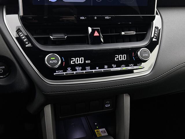 Toyota COROLLA Cross Hybrid 140 Style | Navigatie | Blind Spot | Elektrische Achterklep | Parkeersensoren voor+achter |