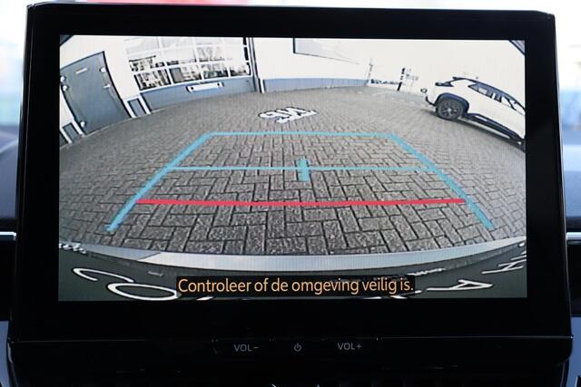 Toyota COROLLA Touring Sports 1.8 Hybrid First Edition, Apple carplay, Android auto!