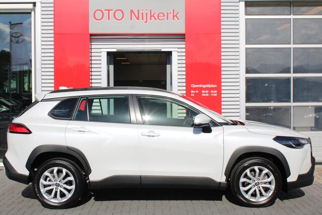 Toyota COROLLA Cross Hybrid 140 Active met stoel- en stuurverwarming