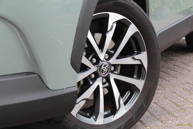 Toyota COROLLA Cross 1.8 Hybrid 140 Style Plus | Rijklaar | Stoel-/stuurverw. | El.achterklep | Keyless | Adap.cruise | LED | Parkeersens. v+a | Apple/Android | Navi