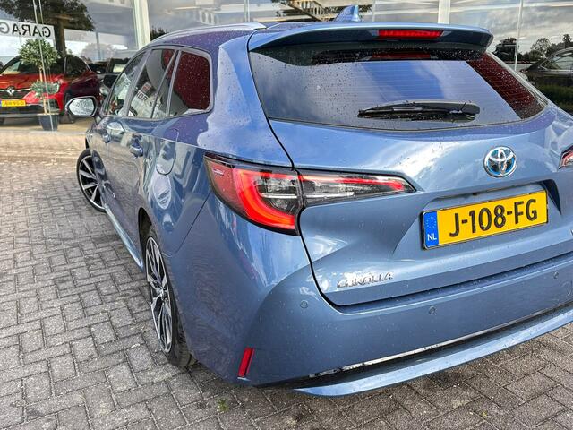Toyota COROLLA Touring Sports | Navi | Full LED | Camera | 18"LM velgen | 1.8 Hybrid Business ocassion