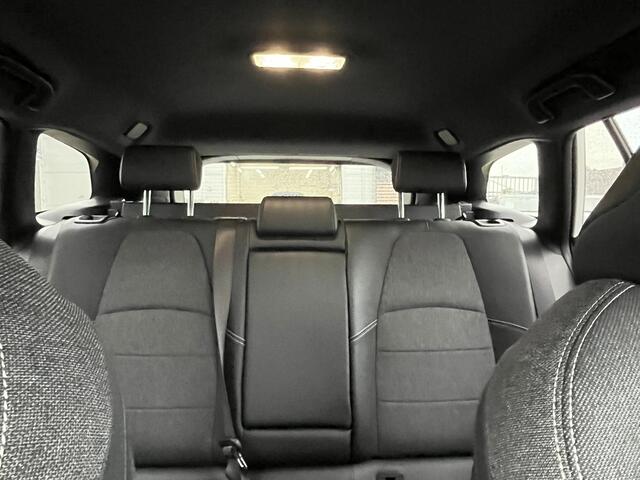 Toyota COROLLA Touring Sports Hybrid 200 Dynamic Premium all seasonbanden