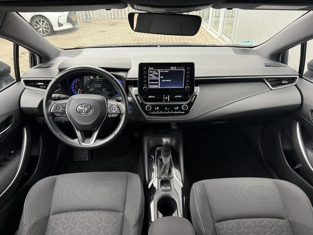 Toyota COROLLA Touring Sports 1.8 Hybrid Dynamic **KEYLESS/ STOELVERWARMING/ APPLE CARPLAY/ LENDENSTEUN VERSTELBAAR/ GARANTIE**