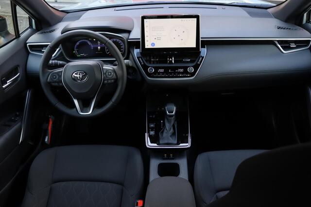 Toyota COROLLA Cross Hybrid 140 Dynamic , Nieuw en direct leverbaar met ¤1.500,- voordeel