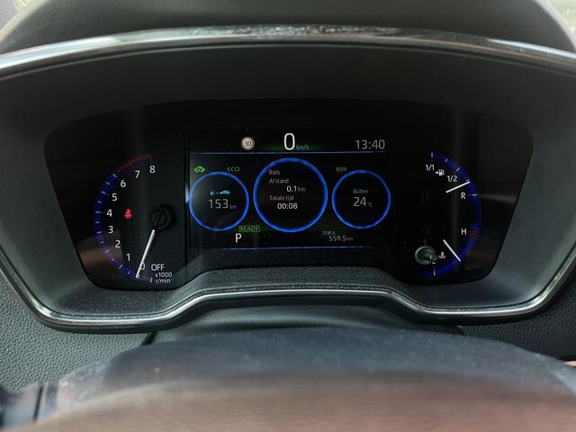 Toyota COROLLA Touring Sports 2.0 Hybrid Executive | Trekhaak | PANO | Nav!
