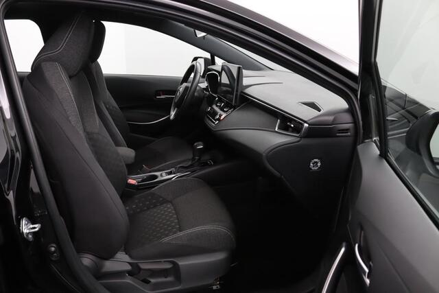 Toyota COROLLA Touring Sports Hybrid 140 Active | Rijdt bij klant van Levy Bartelds via ADG Meppel